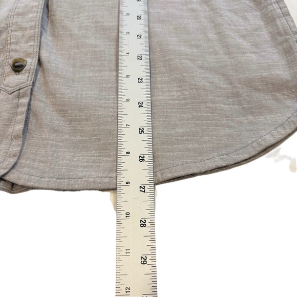 Mountain Hardwear | Women’s Button Front Shirt | Light Gray | Size M - Picture 14 of 15